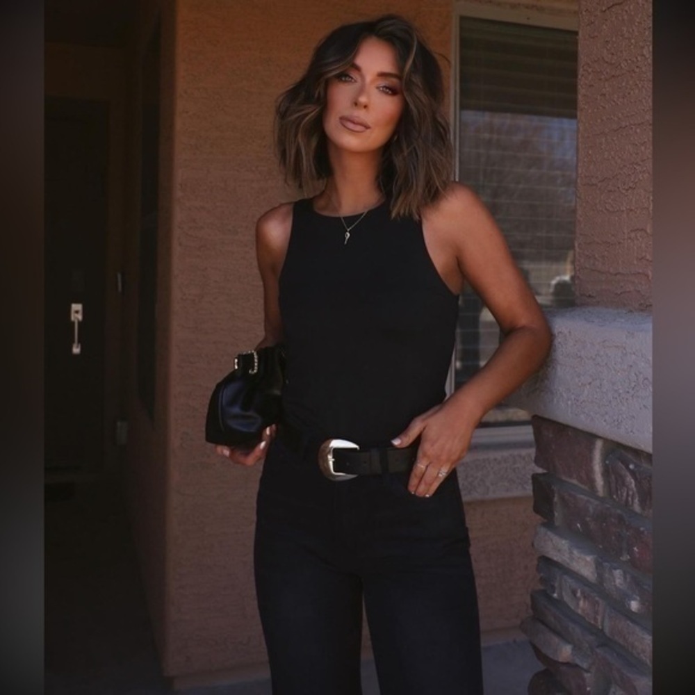 ZARA Black snap at bottom bodysuit 5039/672